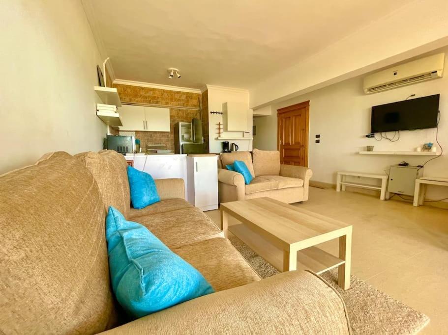 Breathtaking Luxury & Spacious Family 2-Bed 1St Row Seaview At Stella Seaview Sokhna Ain Sukhna Exterior photo