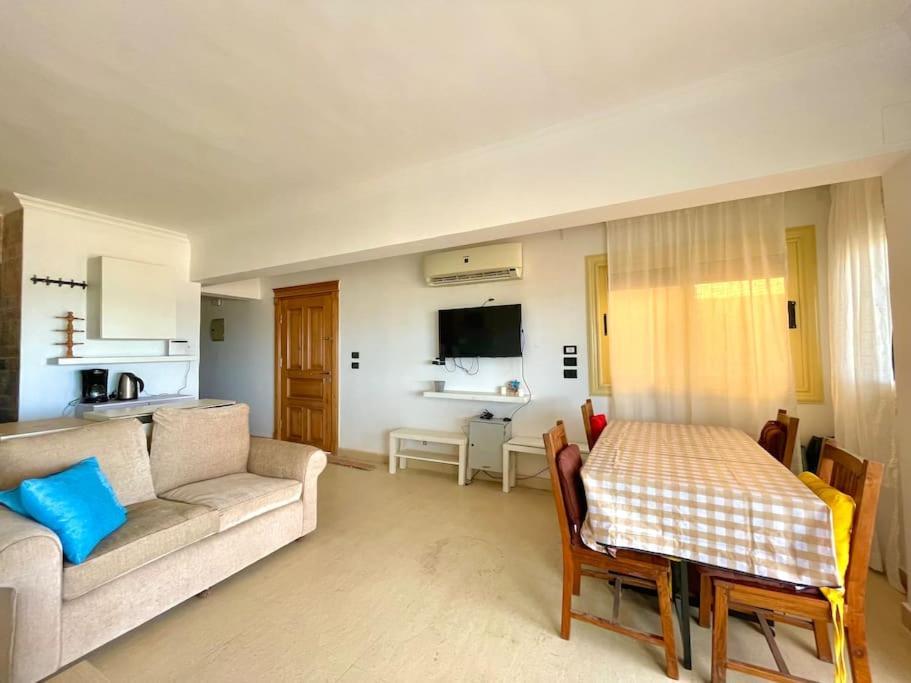 Breathtaking Luxury & Spacious Family 2-Bed 1St Row Seaview At Stella Seaview Sokhna Ain Sukhna Exterior photo