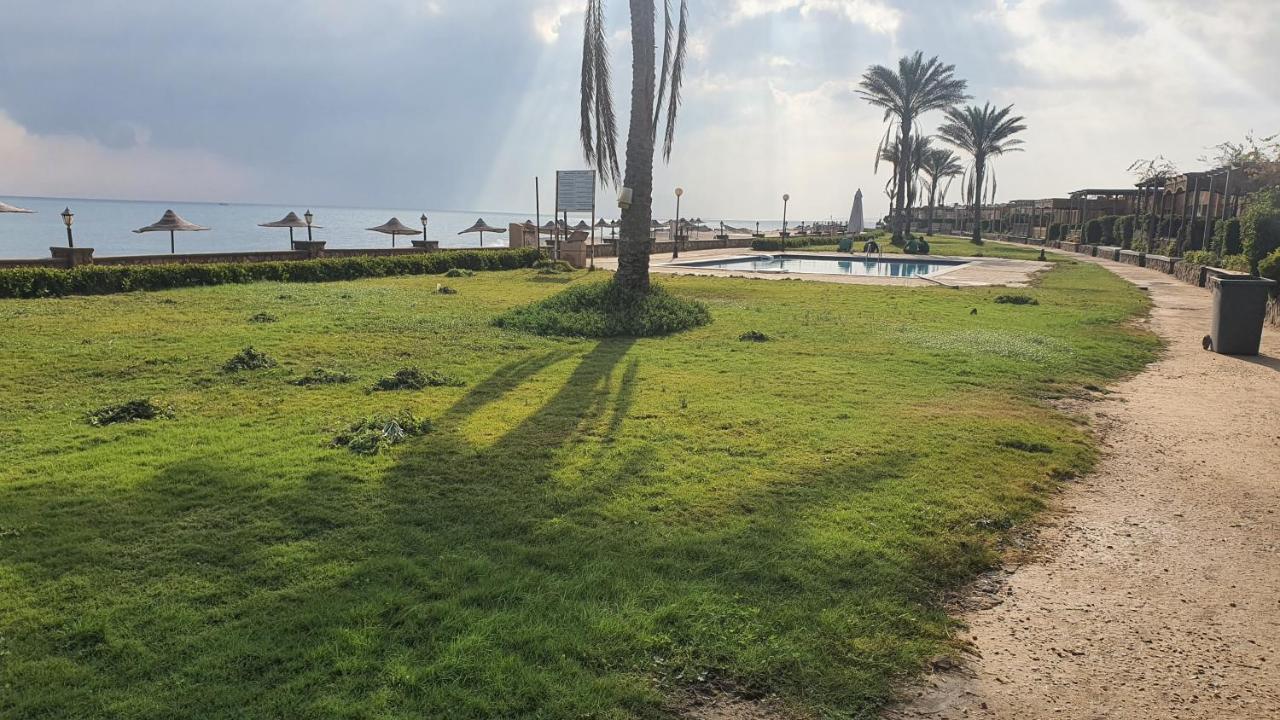 Breathtaking Luxury & Spacious Family 2-Bed 1St Row Seaview At Stella Seaview Sokhna Ain Sukhna Exterior photo
