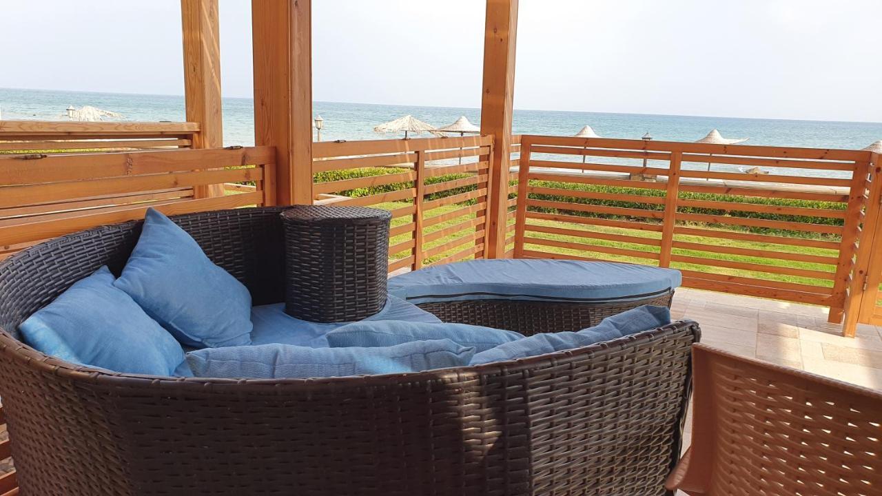 Breathtaking Luxury & Spacious Family 2-Bed 1St Row Seaview At Stella Seaview Sokhna Ain Sukhna Exterior photo