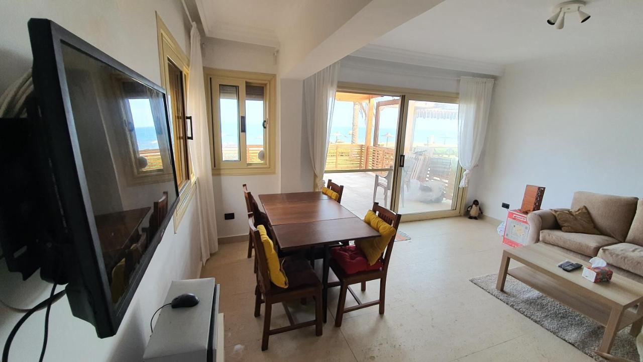 Breathtaking Luxury & Spacious Family 2-Bed 1St Row Seaview At Stella Seaview Sokhna Ain Sukhna Exterior photo